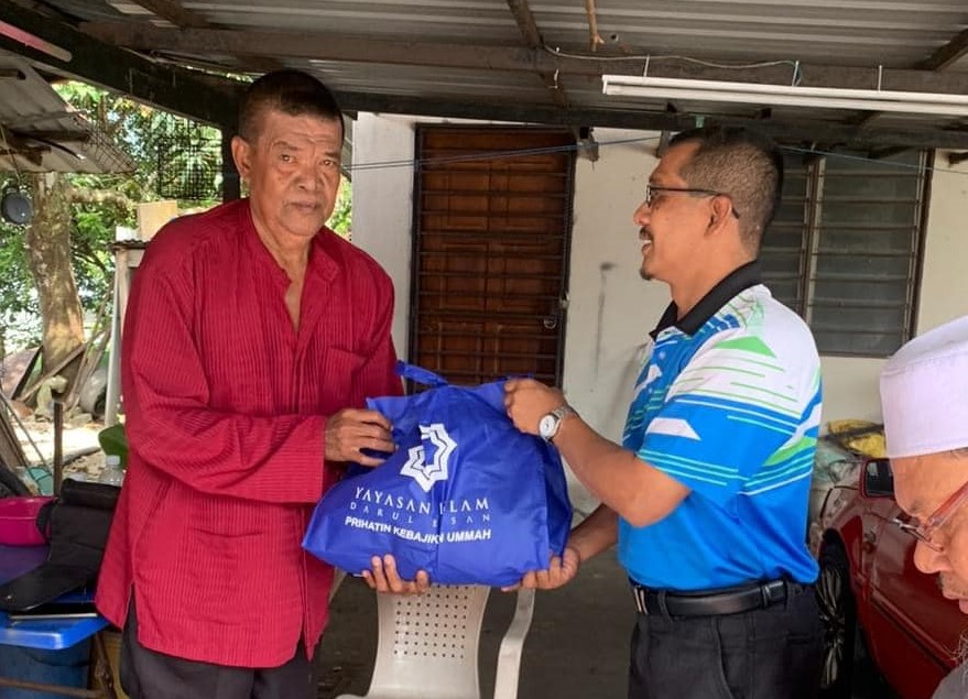 Yide hulur bantuan kepada keluarga mangsa terkorban dalam kebakaran