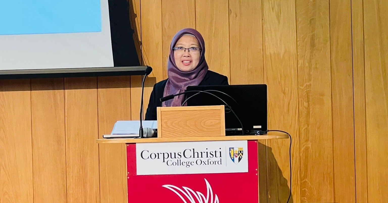 Dr Zaliha discusses healthcare reform with Malaysian medical experts in UK