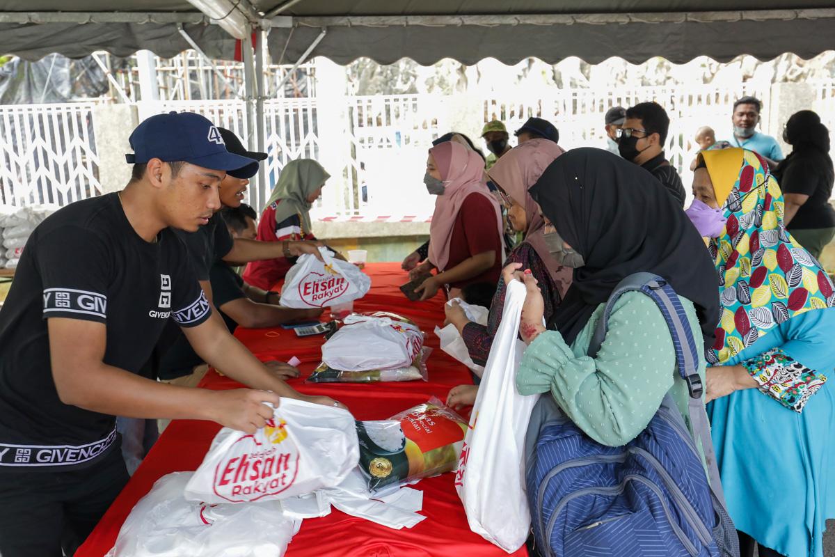 3,000 penduduk Sungai Tua terima manfaat program jualan murah