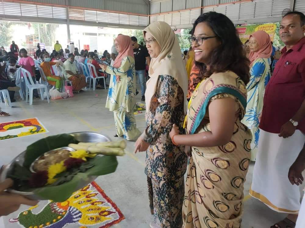 ரோட்சியா இஸ்மாயில் தலைமையில் அம்பாங் தொகுதியில் பொங்கல் விழா