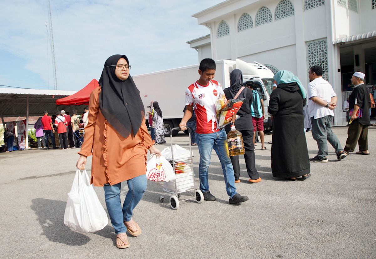 Produk beras jenama Ehsan laris di jualan murah negeri, setanding produk di pasaran