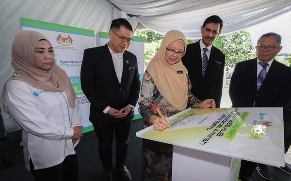 白皮书改进未来流程 卫长:非找前朝错误