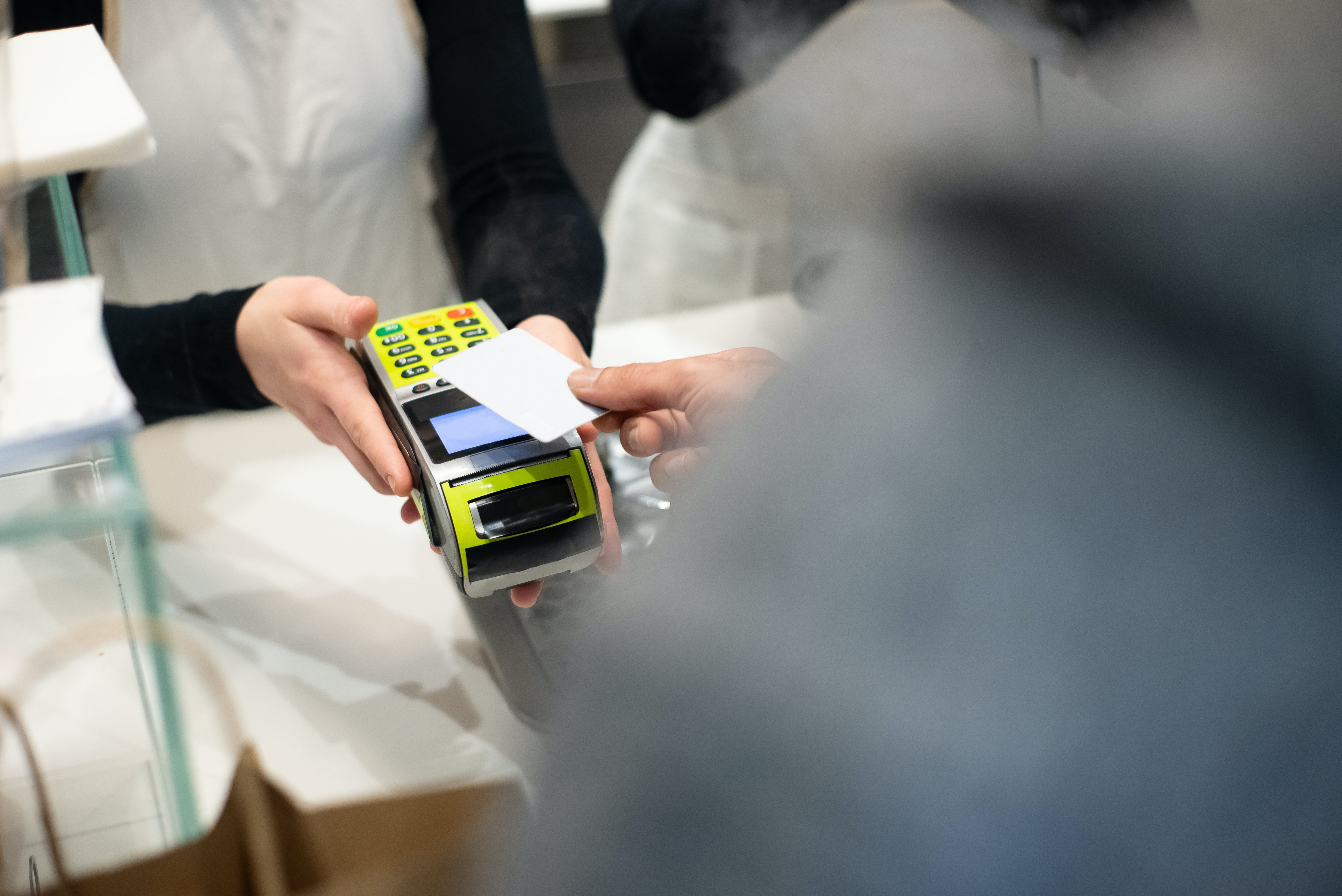 Over RM11 bln in cashless payment transactions last year — BNM