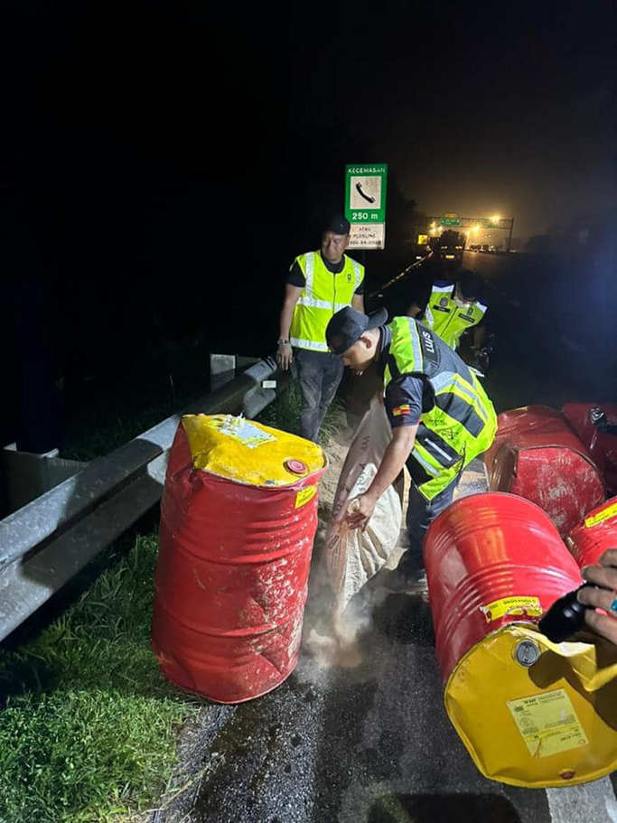 LUAS berjaya kawal insiden tumpahan minyak diesel, hidraulik akibat kemalangan treler