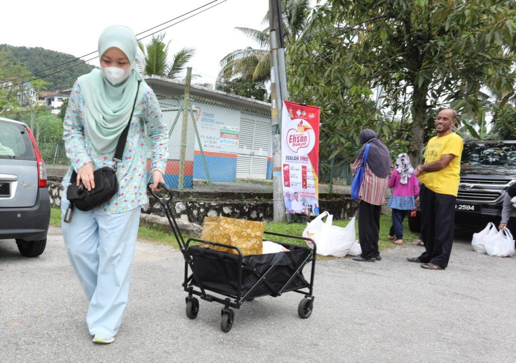 சொந்தமாகப் பைகளைக் கொண்டு வருவீர்- மலிவு விற்பனையில் பங்கேற்போருக்கு  பி.கே.பி.எஸ். அறிவுறுத்து