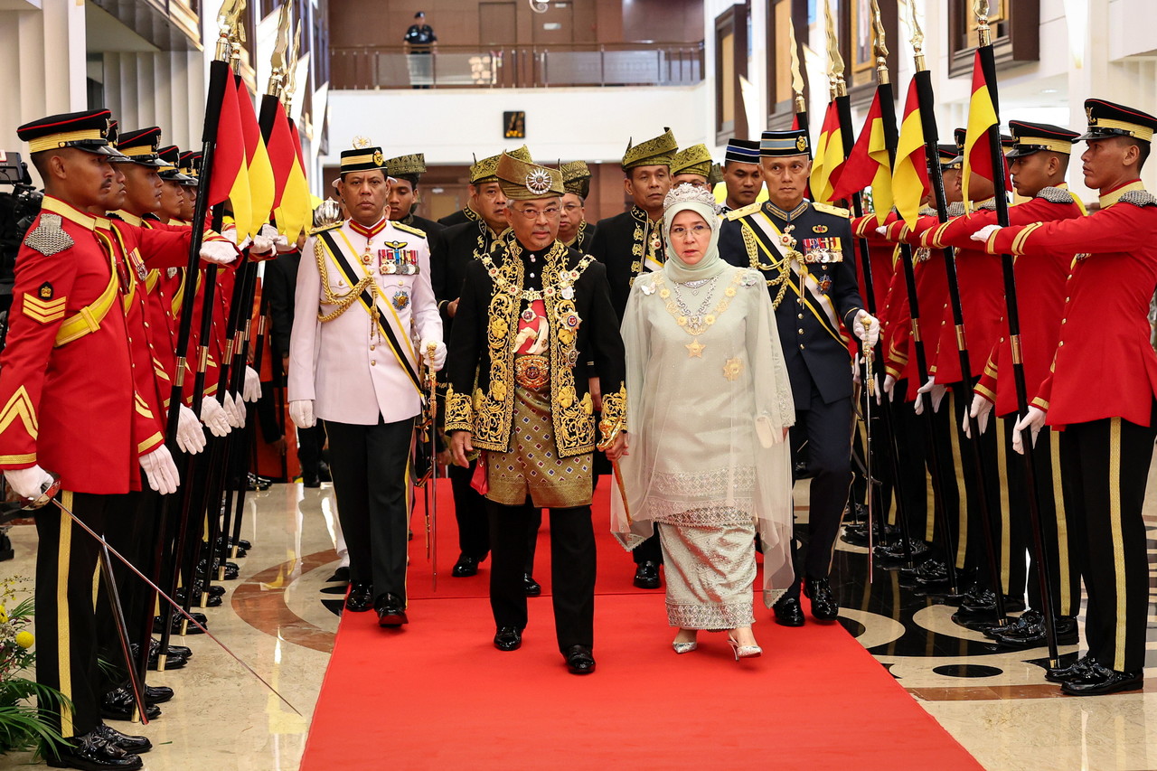 Agong graces opening of 15th Parliament's First Meeting of Second Session