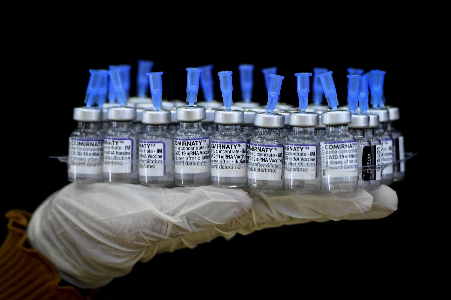 தடுப்பூசி கொள்முதல் தொடர்பில் நாடாளுமன்றத்தில் வெள்ளை அறிக்கை தாக்கல் செய்யப்படும்