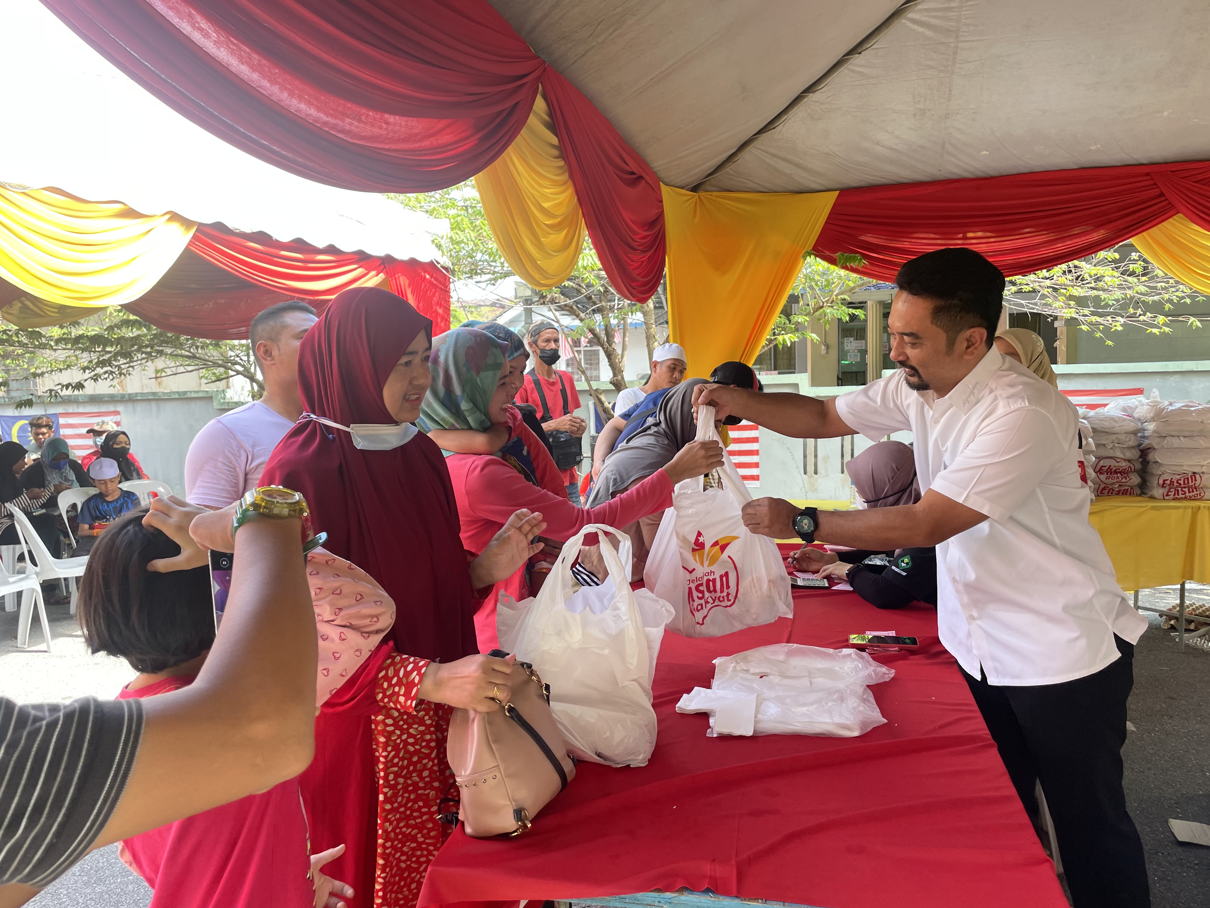 6,000 penduduk Pelabuhan Klang nikmati barangan murah sejak tahun lalu