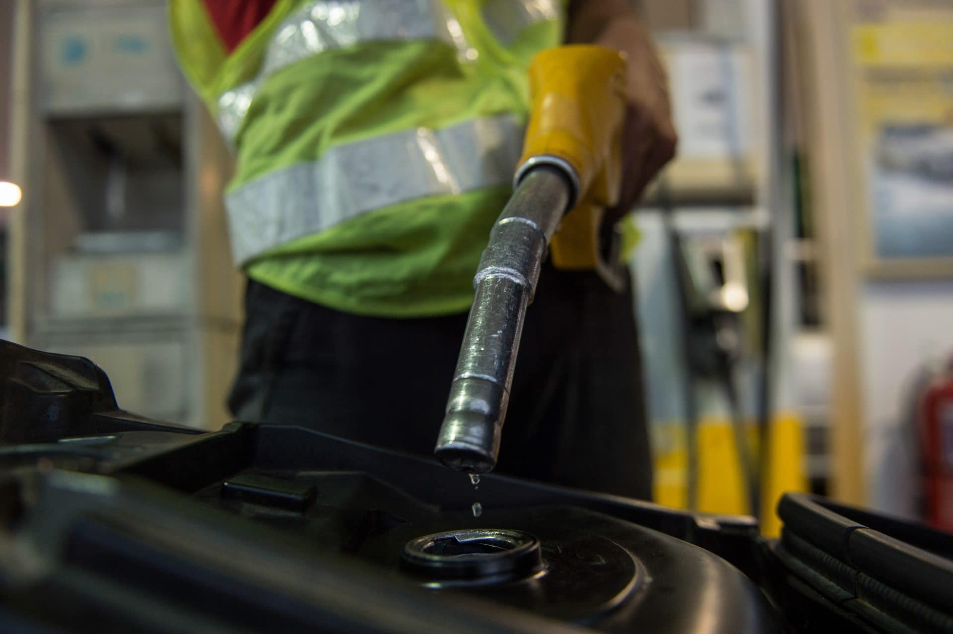 Harga RON95 kekal, RON97, diesel naik tiga sen seliter