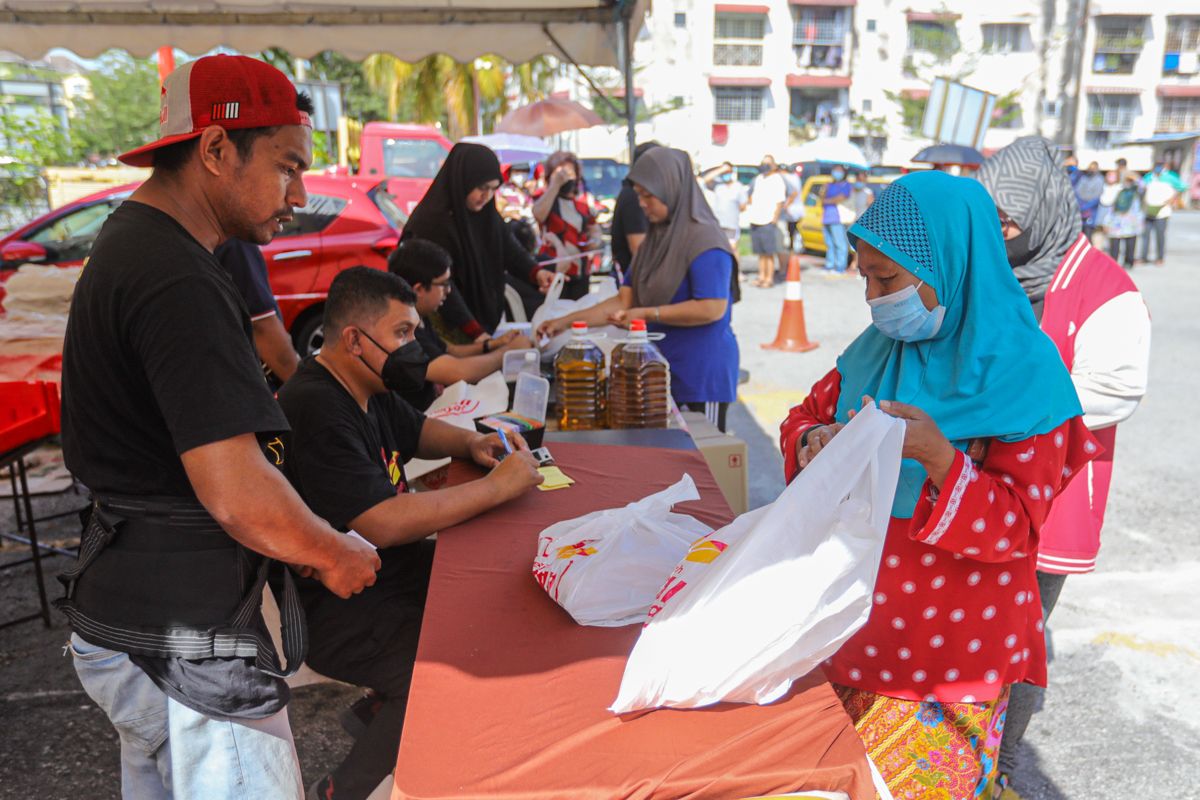 Program jualan murah bantu penduduk berjimat selepas Tahun Baharu Cina