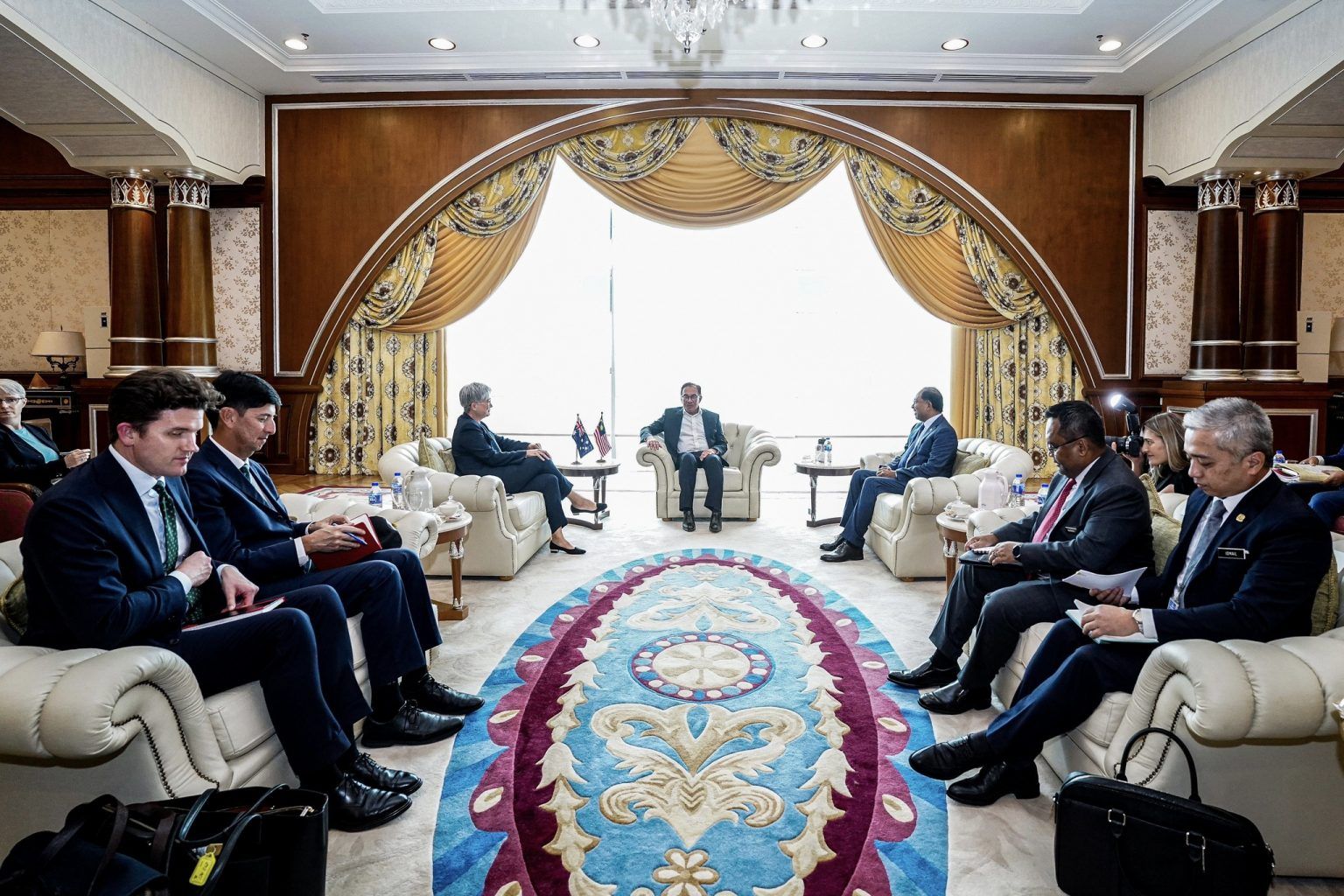 பிரதமருடன் ஆஸி. வெளியுறவு அமைச்சர் சந்திப்பு- பொருளாதார, வட்டார விவகாரங்கள் குறித்து பேச்சு