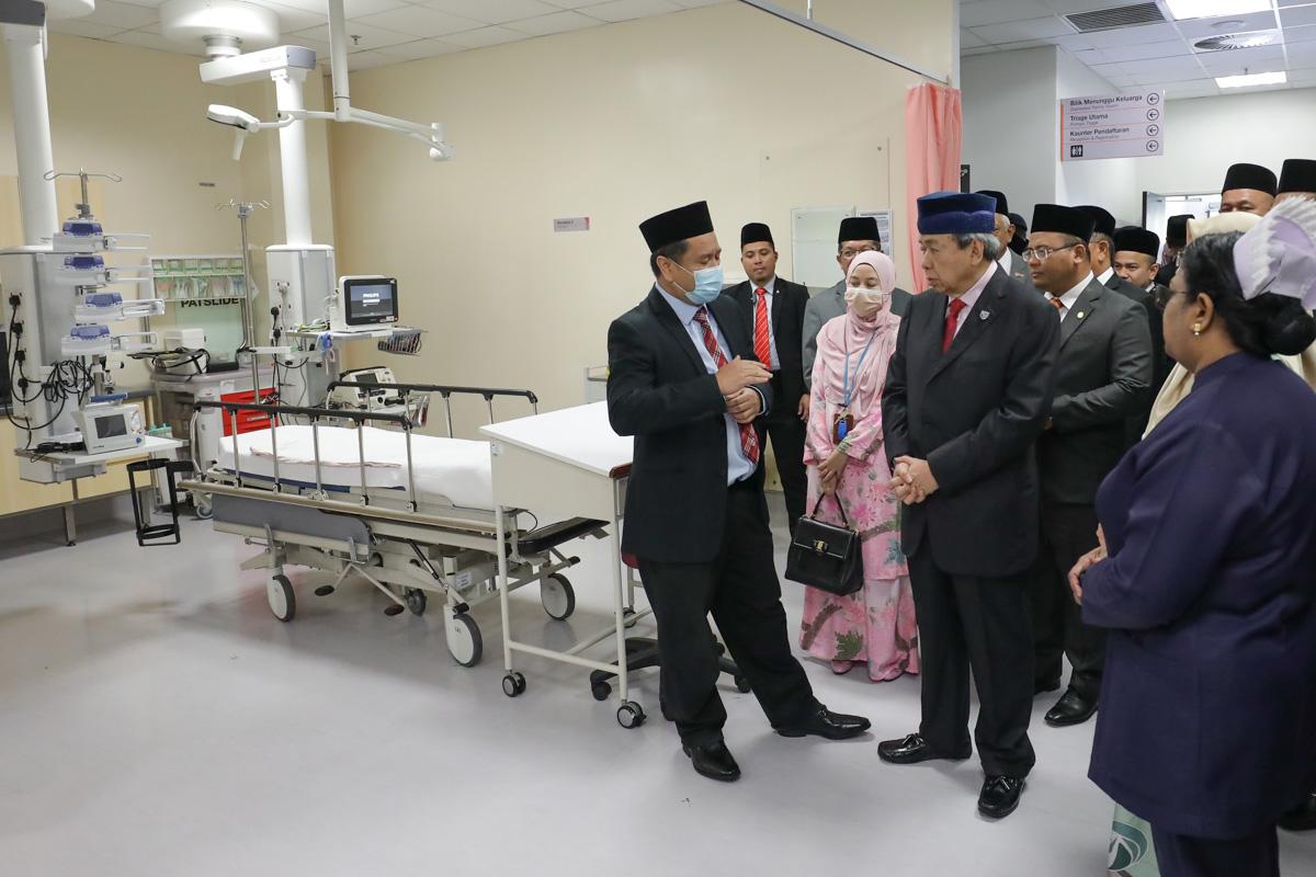 Hospital Sultan Abdul Aziz Shah pusat kesihatan pertama guna sistem solar