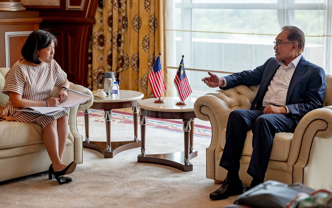 Anwar meeting with us trade rep centres on economic cooperation, quality investment
