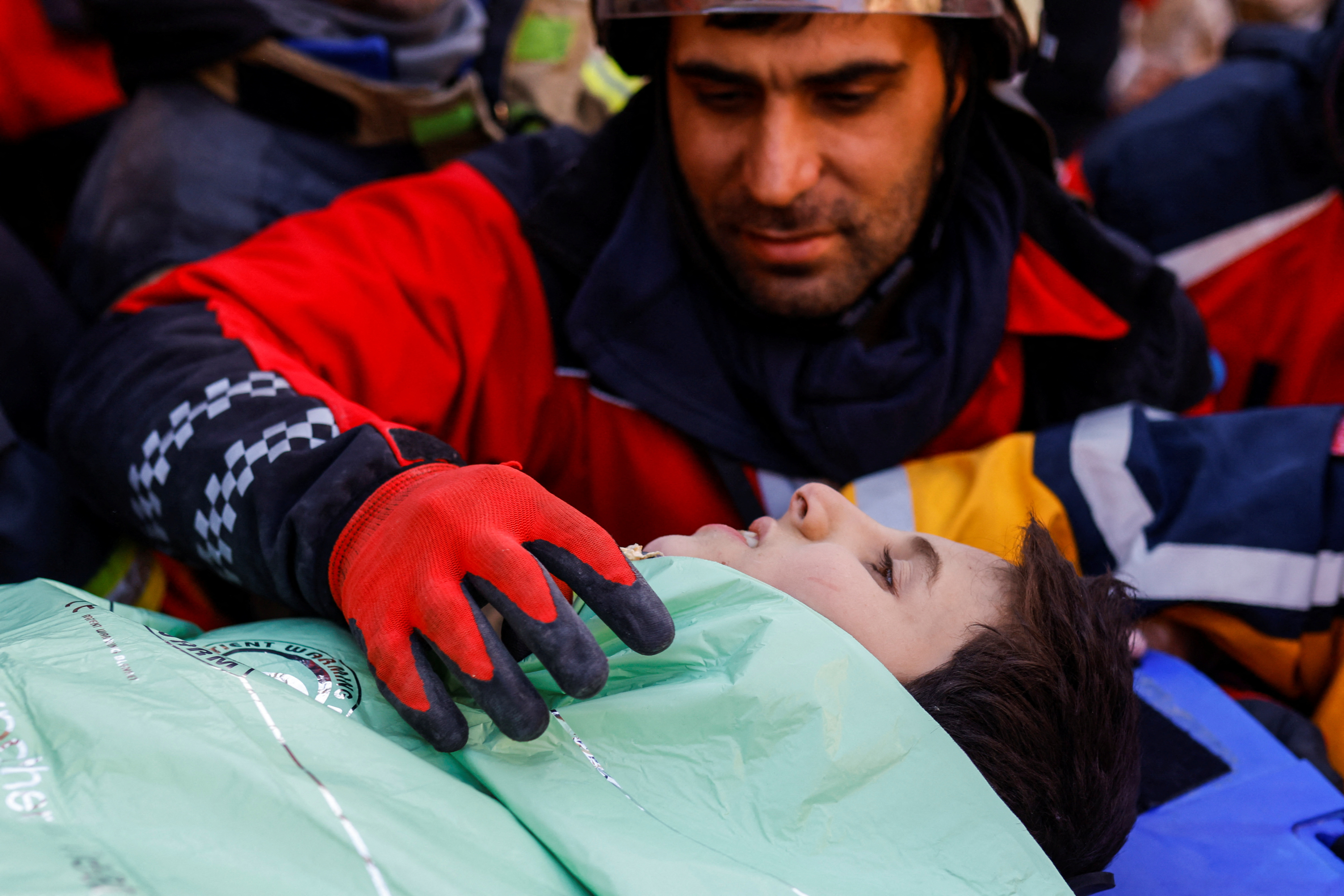 Survivors ever fewer in quake rubble of Turkiye and Syria