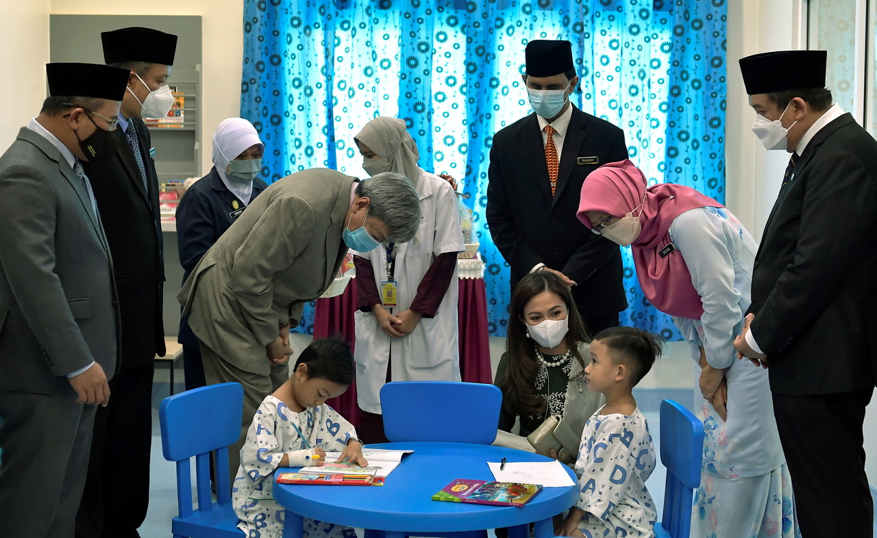 Tanjong Karang Hospital to have 10 specialist services — Health Minister