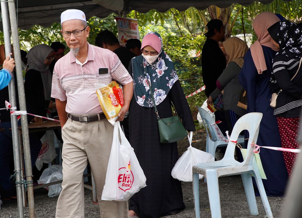 Jualan murah diteruskan di sembilan lokasi esok