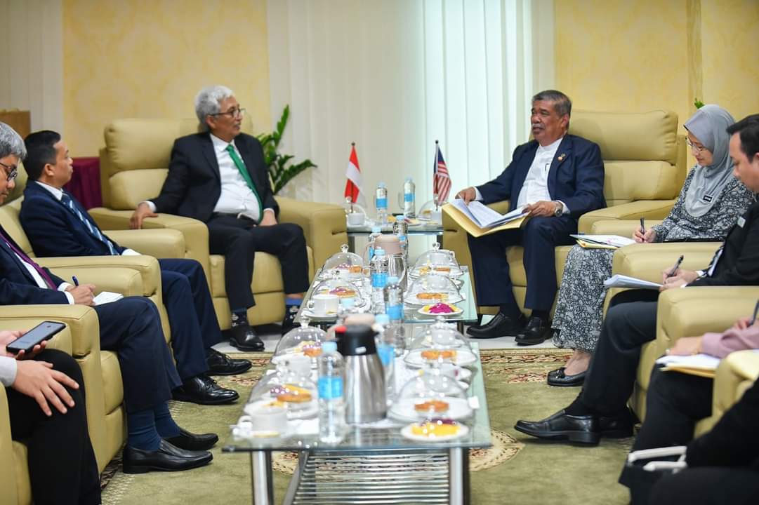 Malaysia, Indonesia strengthen bilateral cooperation in food security, agriculture