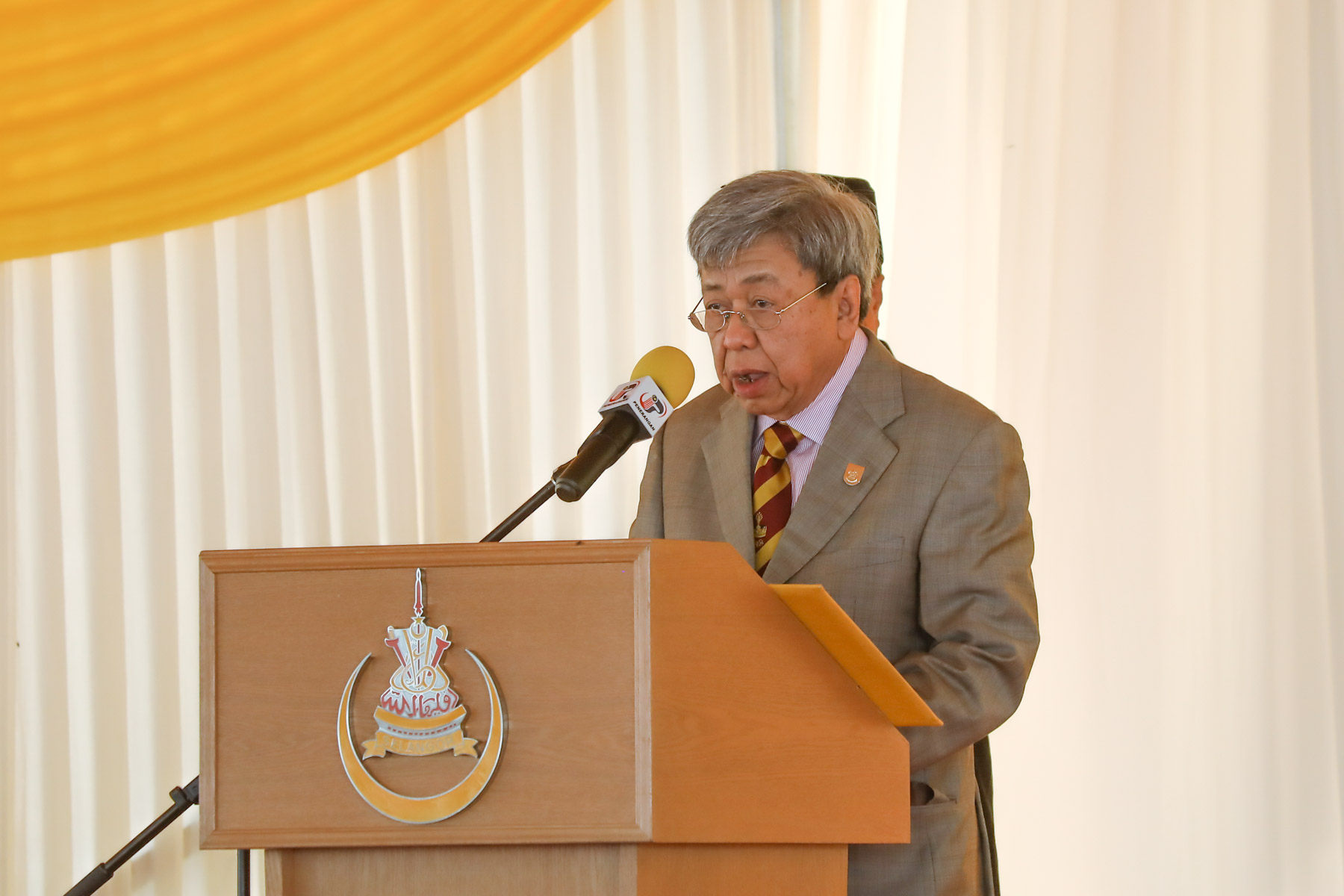 Sultan Selangor asks citizens to get booster dose for optimal protection during endemic phase