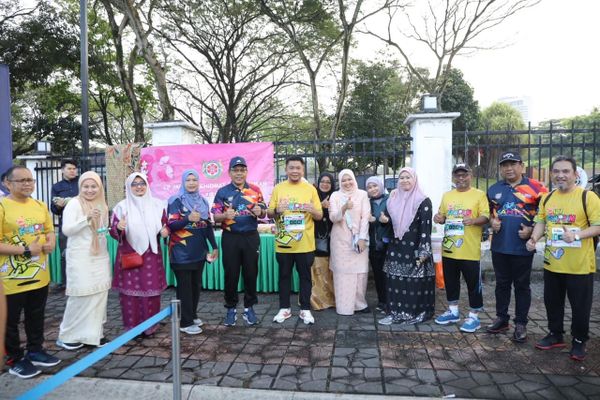 கோவிட்-19 நோய்த் தொற்றிலிருந்து பாதுகாப்பைப் பெறப் பூஸ்டர் டோஸைப் பெற்றுக் கொள்ளவும் - மலேசியச் சுகாதார அமைச்சு