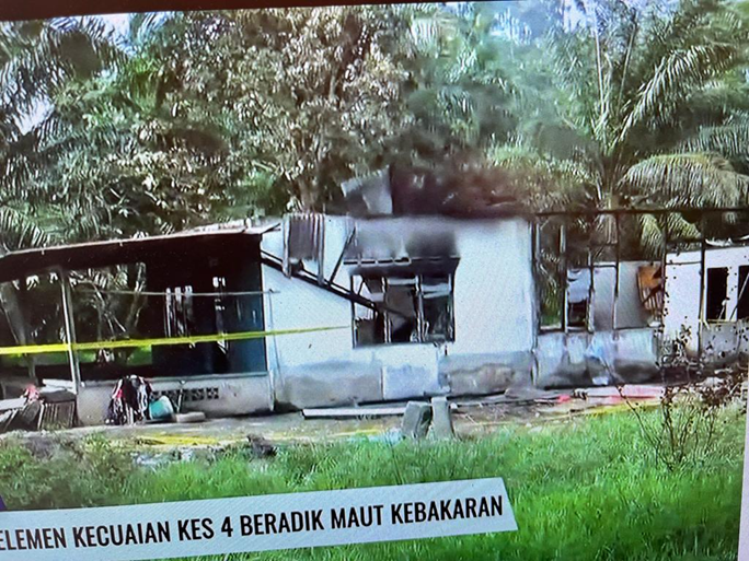 Empat beradik pesan baju raya warna hitam, ibu terkilan