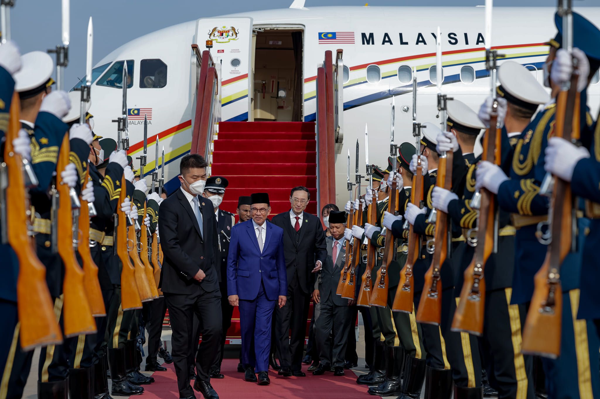 Anwar arrives in Beijing to continue official visit to China