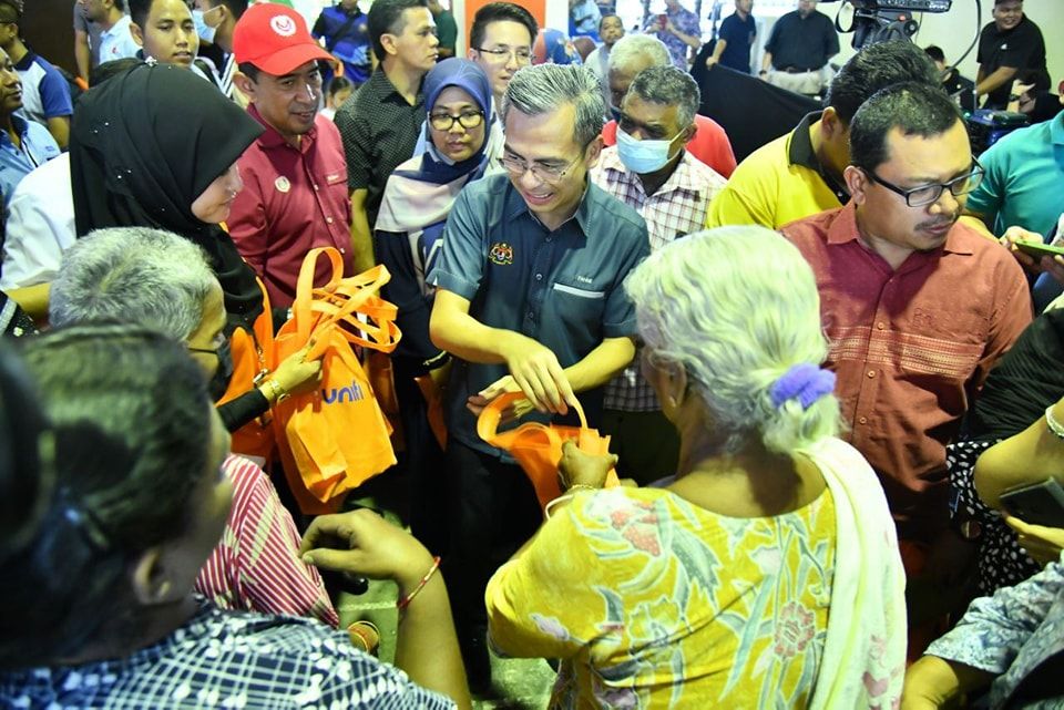 法米推介RM69上网团结配套  通讯部设法提升电讯服务