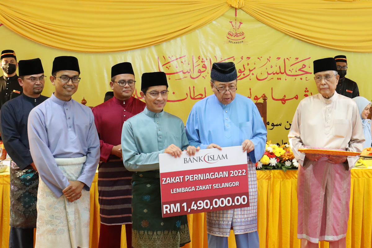 Sultan Sharafuddin berkenan terima zakat perniagaan lebih RM7 juta