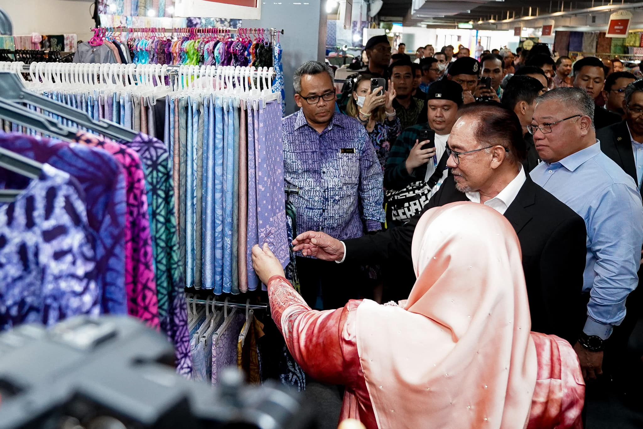 Hari Kraf Kebangsaan wadah angkat industri kraf tangan - PM