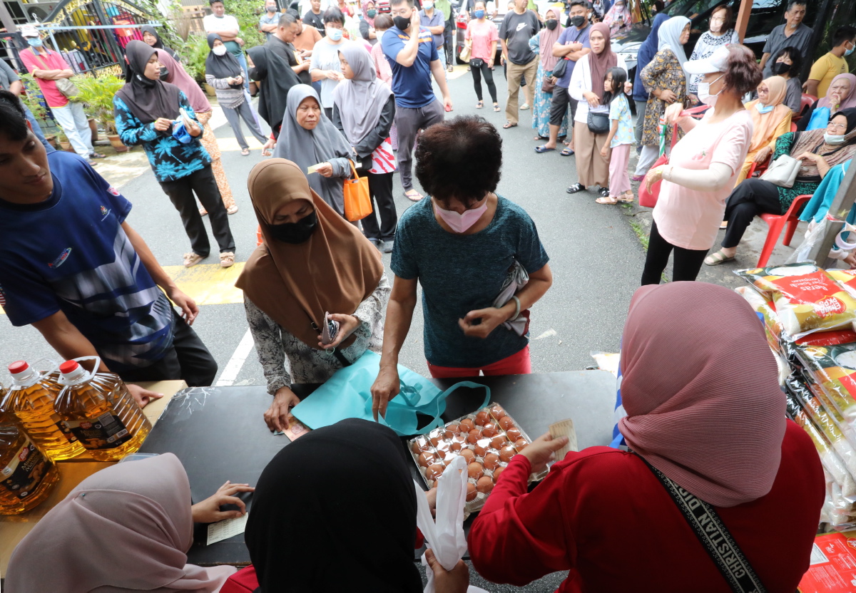 3,600 penduduk kunjungi sembilan lokasi jualan murah hari ini