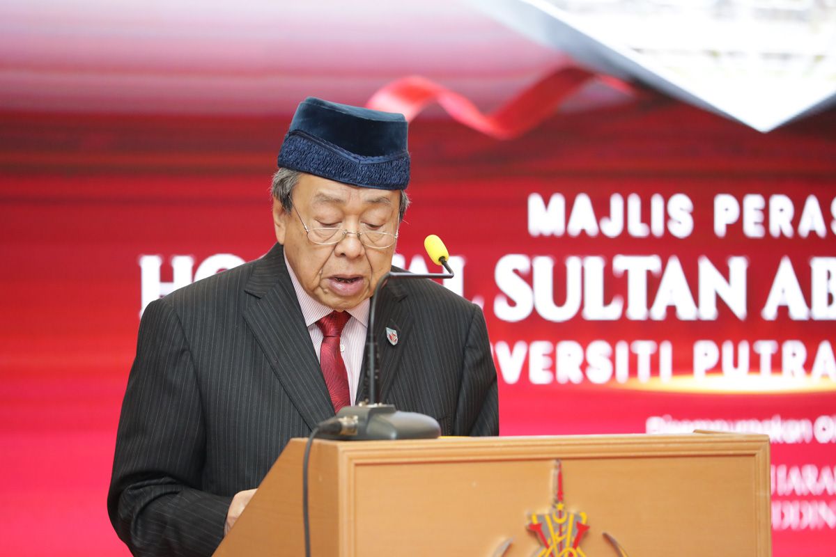 அதிகமான மருத்துவர்கள் மற்றும் தொழில்துறை மருத்துவ அதிகாரிகளை உருவாக்க வேண்டும் - சிலாங்கூர் சுல்தான்