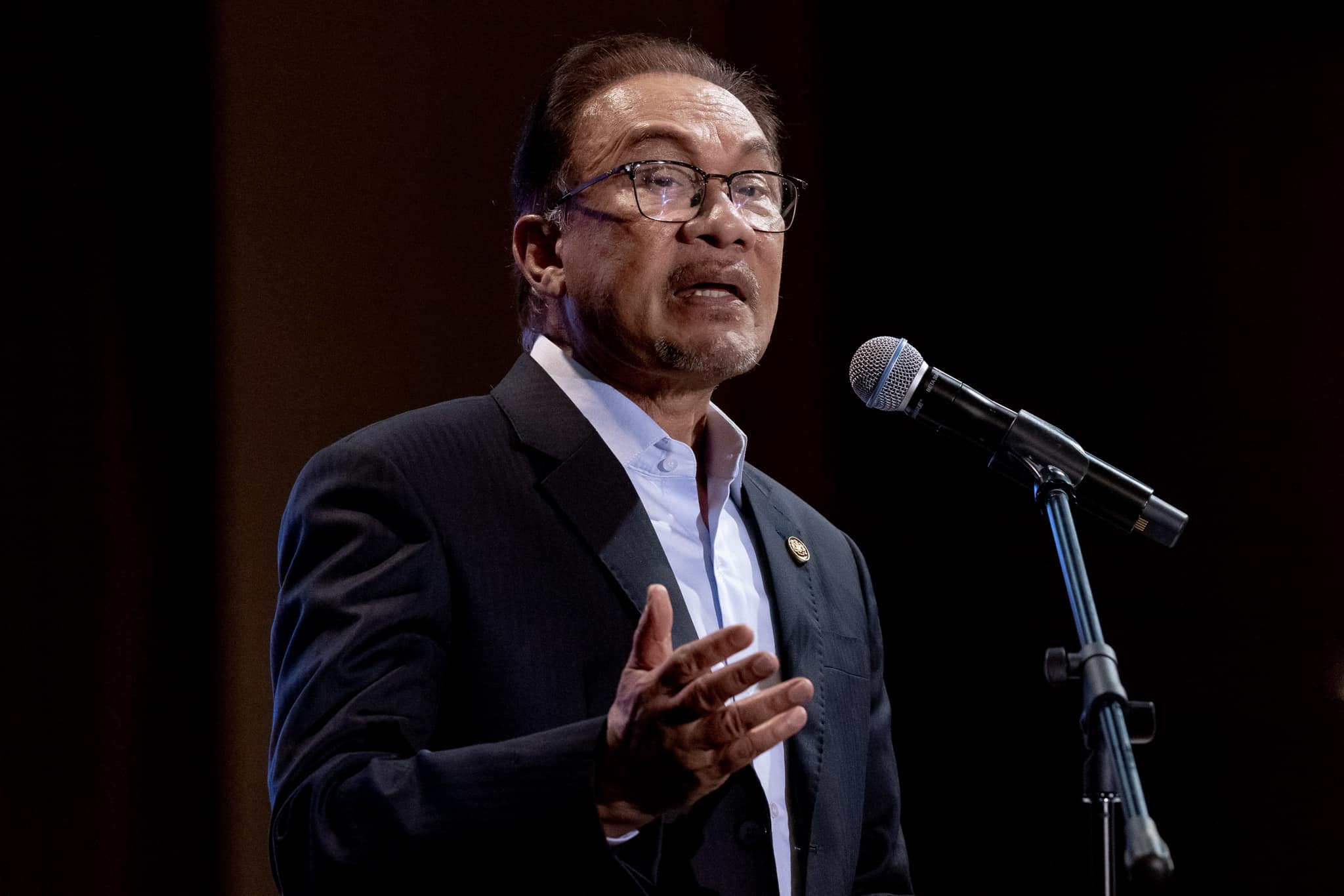 Close cooperation enables workers to drive national economic growth — Anwar