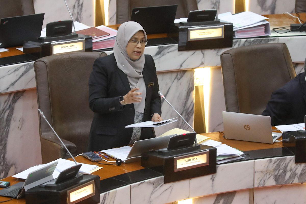 திருமணமாகாதோரும் சொந்த வீடு பெறும் வகையில் சிலாங்கூர்கூ வீட்டுடைமைக் கொள்கை மறுசீரமைப்பு