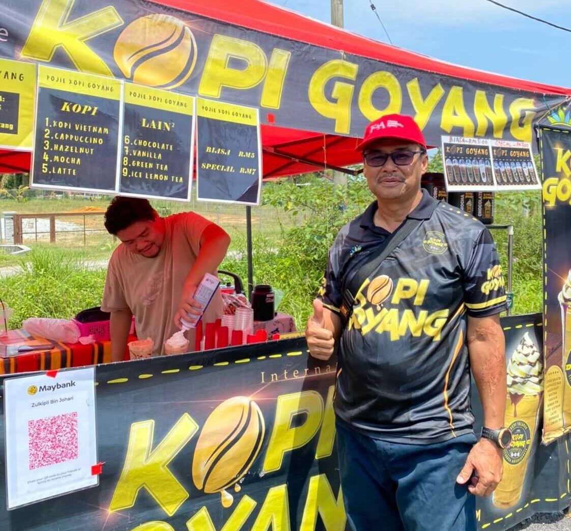 சிலாங்கூர் மலிவு விற்பனை திட்டத்தில் இணைந்தது முதல் வியாபாரி ஒருவருக்கு வருமானம்  அதிகரித்துள்ளது