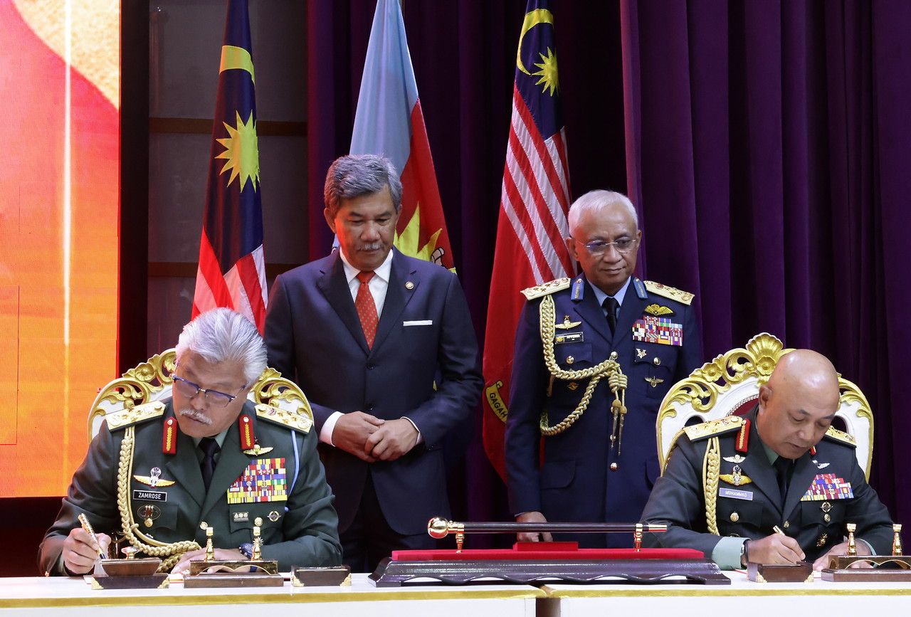 阿都拉曼即起升正陆军司令