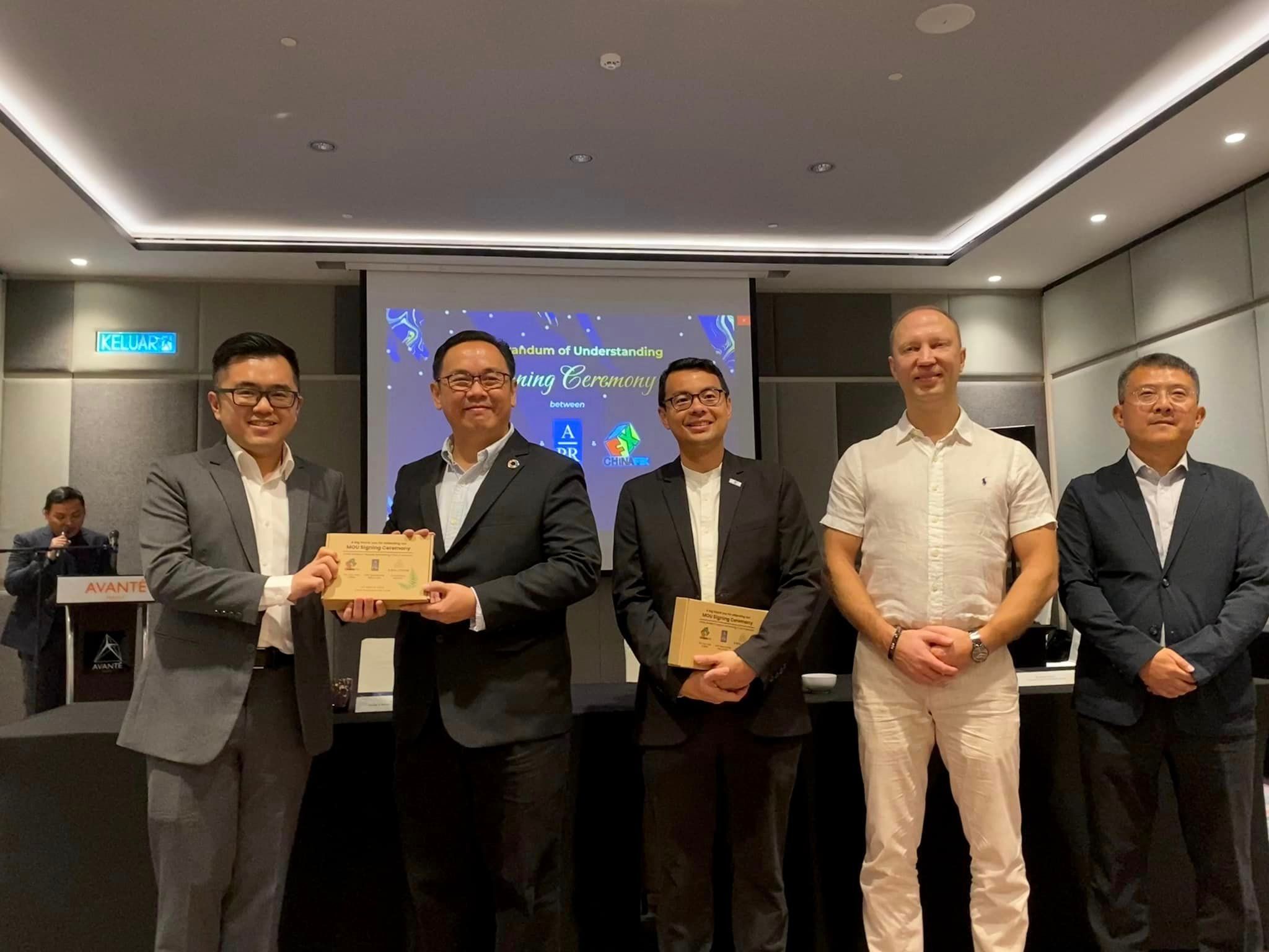 海内外三企业合作发展电子产品复新产业 蔡伟杰：有助减少废弃物数量