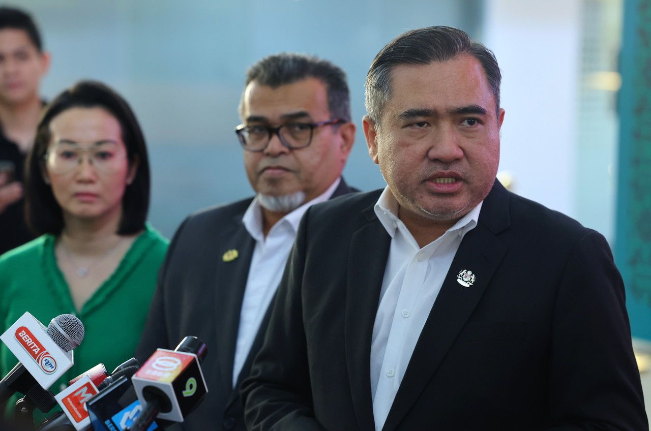 违反执照法定条件 2长巴公司执照遭冻结