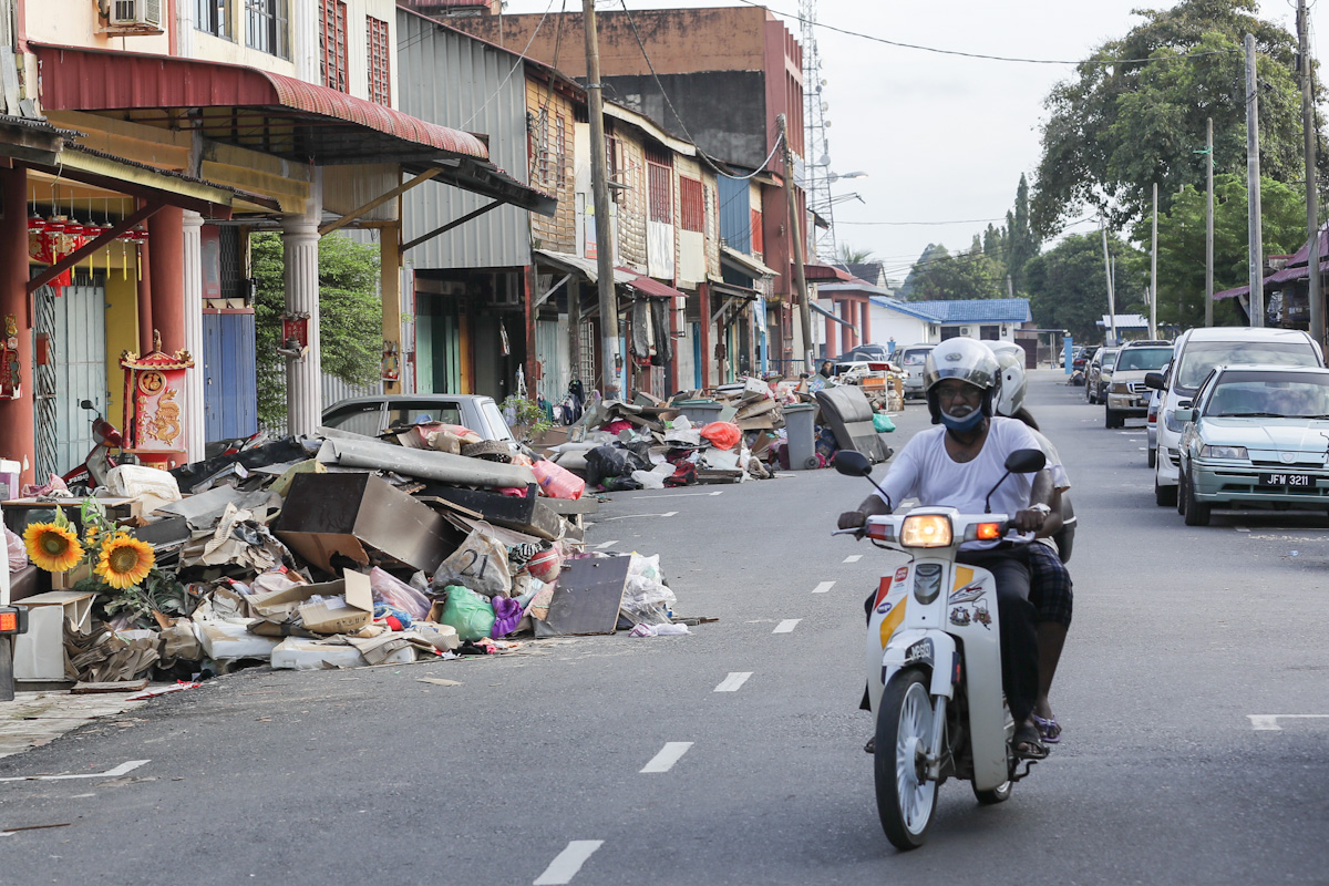 RM300 voucher for Johor flood victims to buy electrical appliances