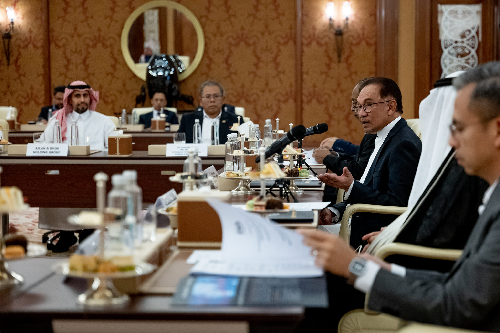 Saudi business community's interest to invest sign of Malaysia's political stability — Anwar