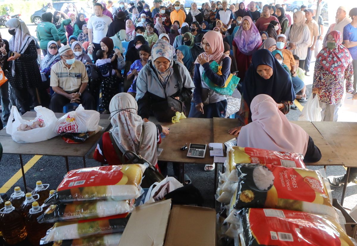 Jualan murah negeri bantu jimat belanja keluarga, harap program diteruskan