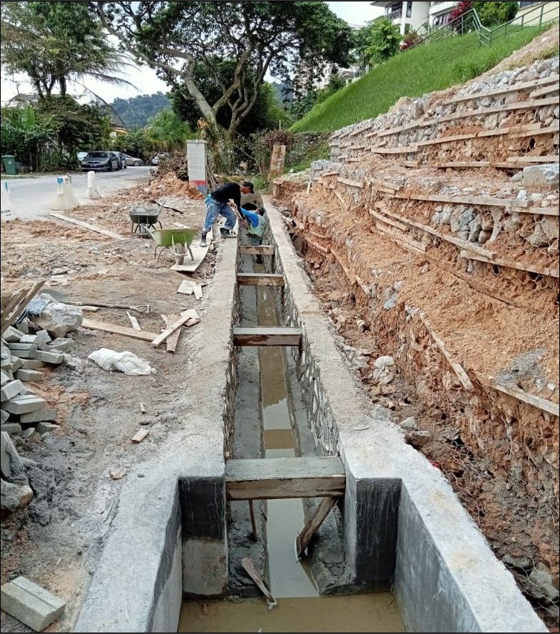 MPAJ selenggara, baiki cerun kondominium demi keselamatan penduduk