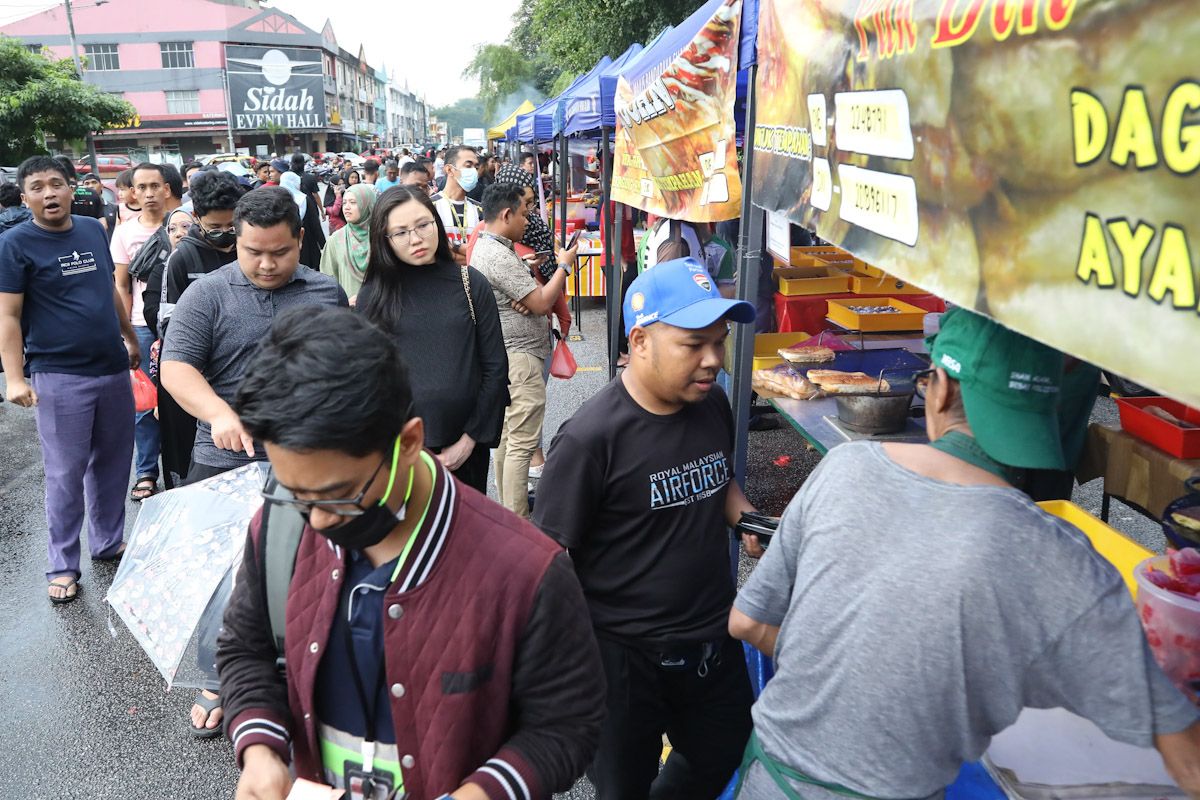 灵市政厅推无现金交易概念 19个斋戒月市集趋精明交易