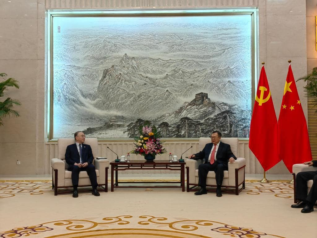 拉曼与中国各大学合作交流    培训更多专才深化合作