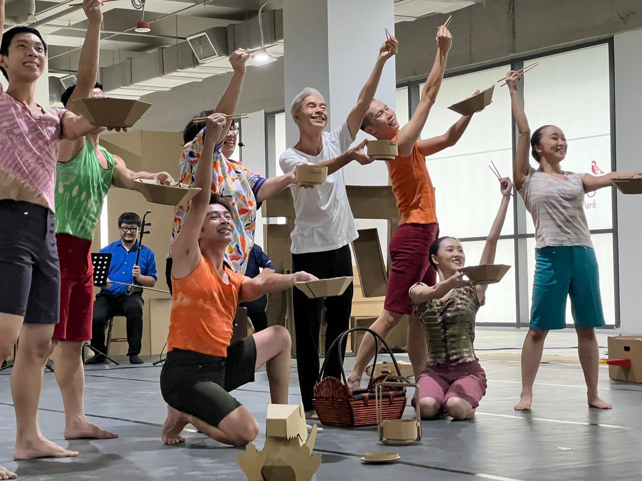 《村光洒舞》：共享空间407~409 带您穿越雪州新村