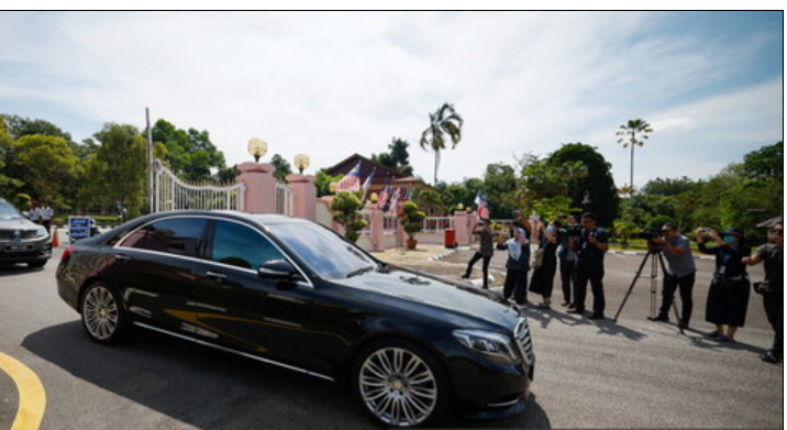 甲新首长明午3时宣誓就任  苏莱曼今早现身首长办公室