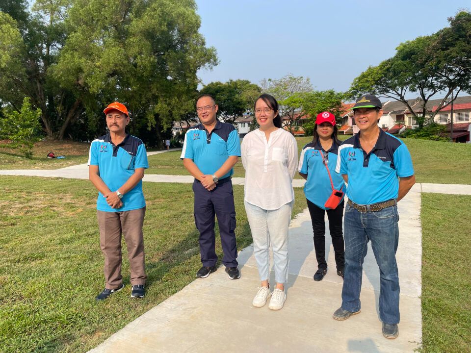 SS19公园耗近10万 修建混凝土步道