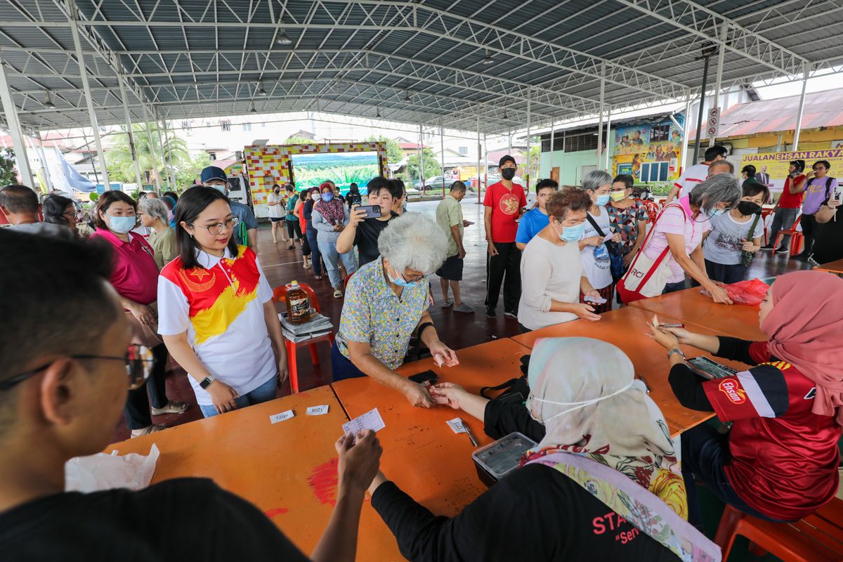 DUN Bandar Utama tumpu jualan murah di kawasan kampung, tangani kos sara hidup