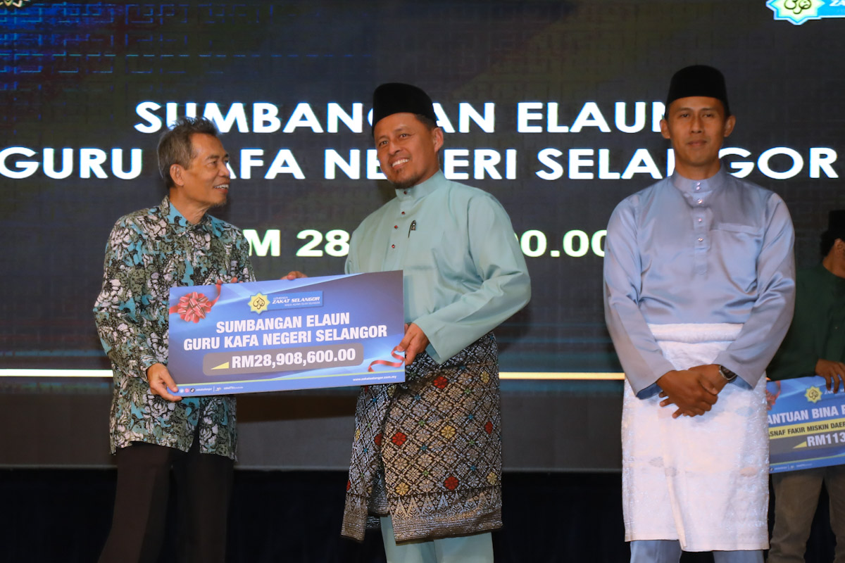 Zakat Selangor serah bantuan zakat RM29.2 juta kepada asnaf, institusi