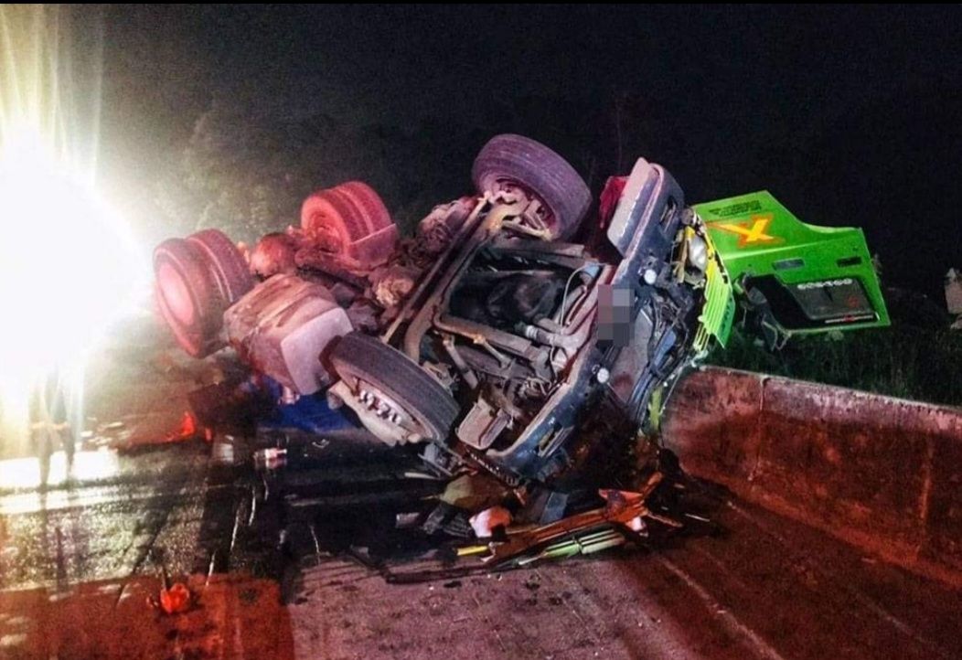 காராக் நெடுஞ்சாலையில் விபத்து- லோரி உதவியாளர் சுகுமாறன் மரணம்