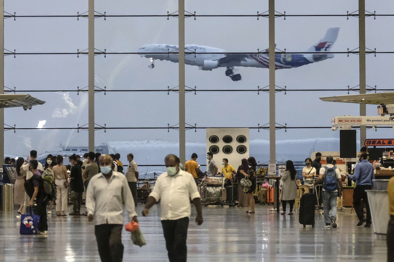 நோன்புப் பெருநாளை முன்னிட்டு கூடுதல் உள்நாட்டு விமான சேவை