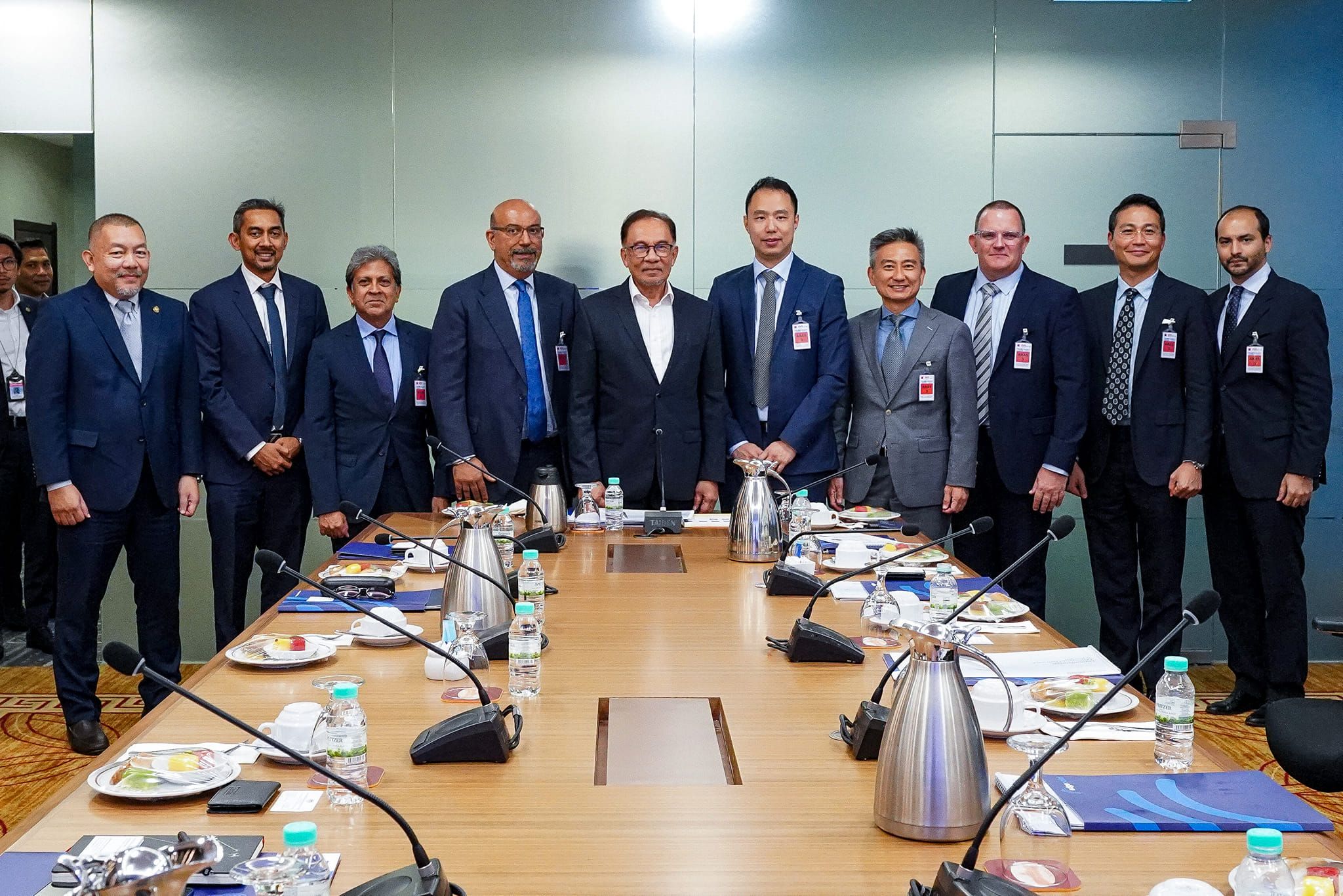 DIGITALBRIDGE代表团拜会安华 料今年杪投资数码基建逾40亿